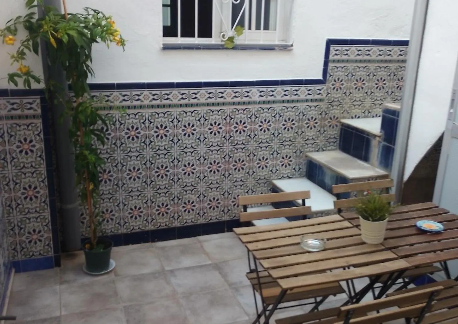 Malaga Center Rooms 0*,