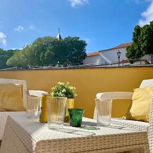 https://la-casa-amarilla.tenerifehoteles.net